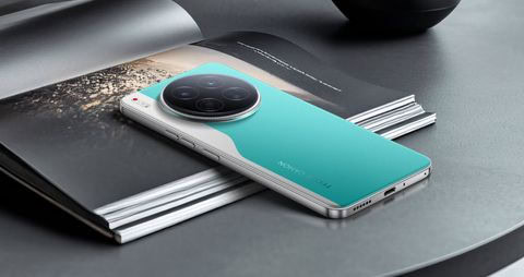 This is an image uploaded via the WordPress REST API.