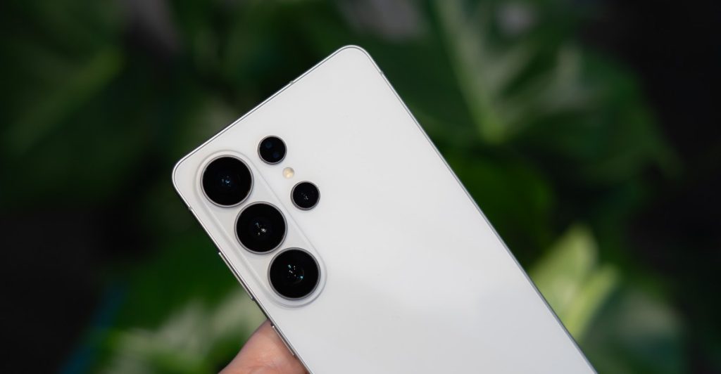 This is an image uploaded via the WordPress REST API.